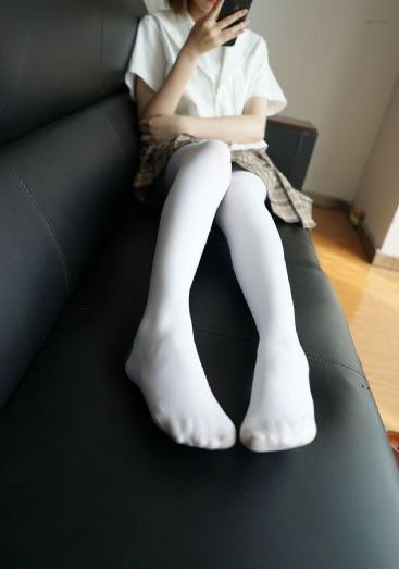 奇葩四合院电视剧免费观看_JVID性感写真