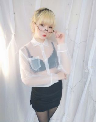 年轻的女邻居hd免费观看_720免费播放