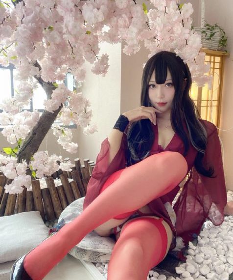 《高校教师》完整版_蓝光动漫在线观看